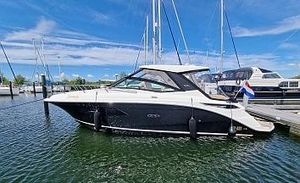 2022 Sea Ray 320 Sundancer
