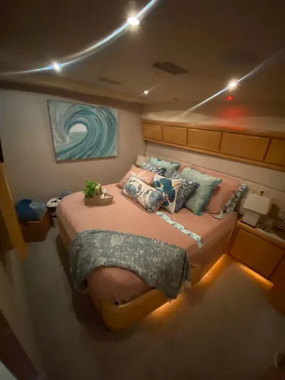 La Patrona Yacht Photos Pics 