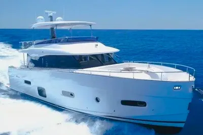 2020 Azimut Magellano 53