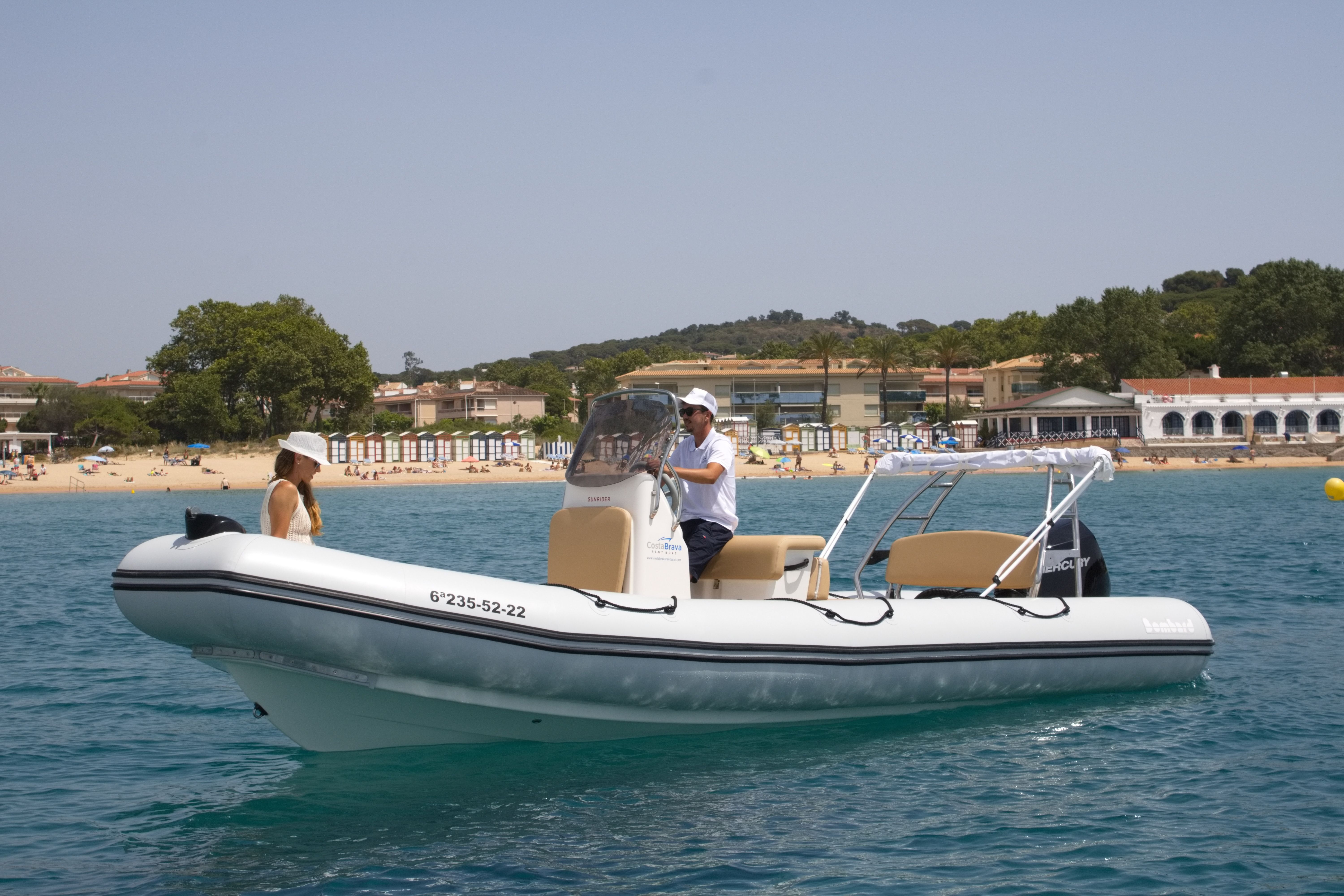 2022 Bombard Sunrider 700