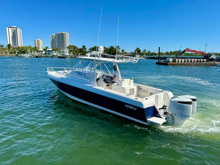 Sea Bandit Yacht Photos Pics 