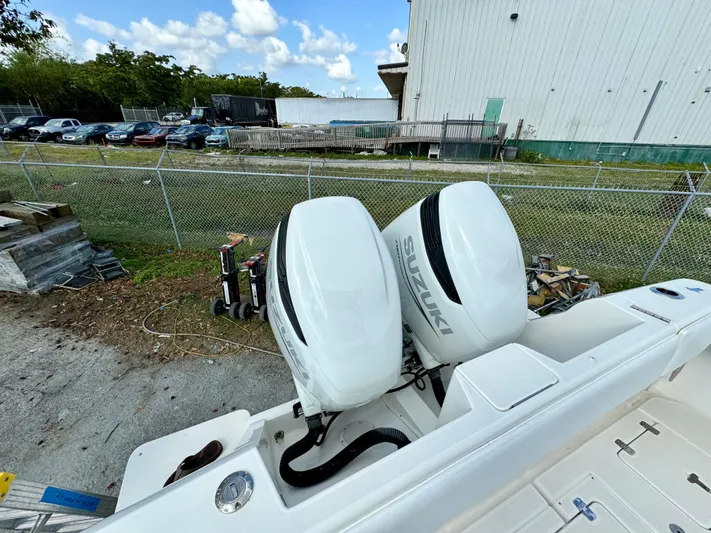 Sea Bandit Yacht Photos Pics 