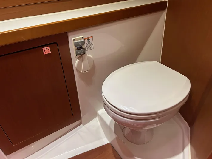 Carmela Yacht Photos Pics 