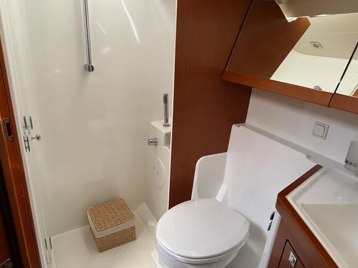 Carmela Yacht Photos Pics 