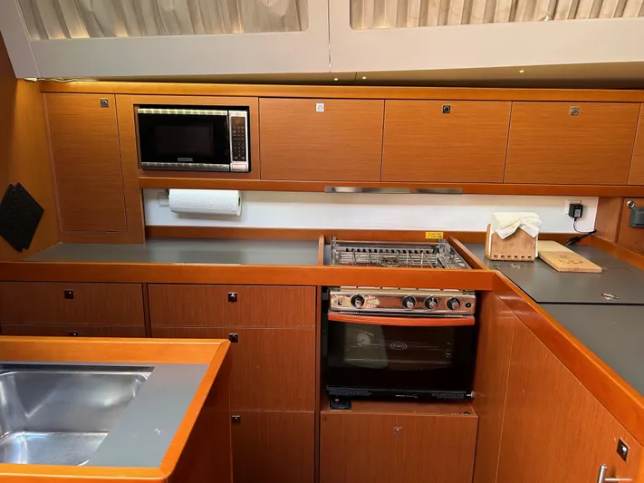 Carmela Yacht Photos Pics 