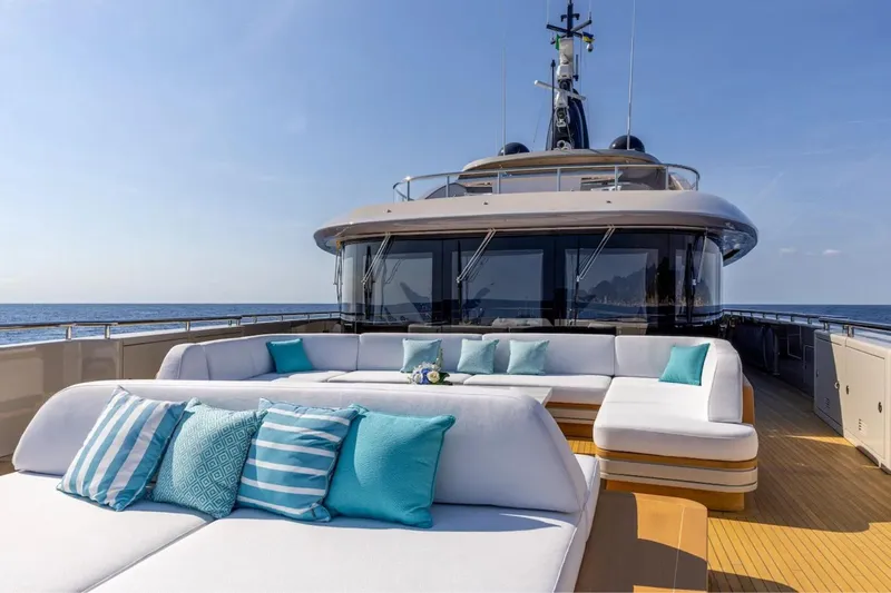  Yacht Photos Pics Benetti 50 2021