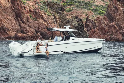 Wellcraft 38 T-Top