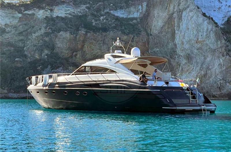 Princess Yachts Princess V65 | 2002 | 21m - Cuneo | Boatshop24