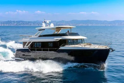 Absolute Navetta 73