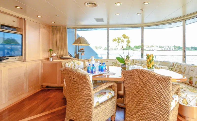 Te Manu Yacht Photos Pics 