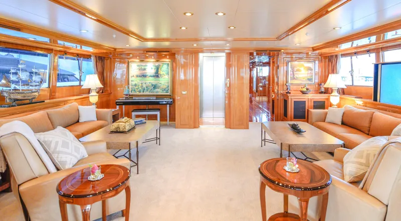 Te Manu Yacht Photos Pics 