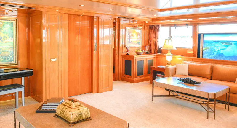 Te Manu Yacht Photos Pics 