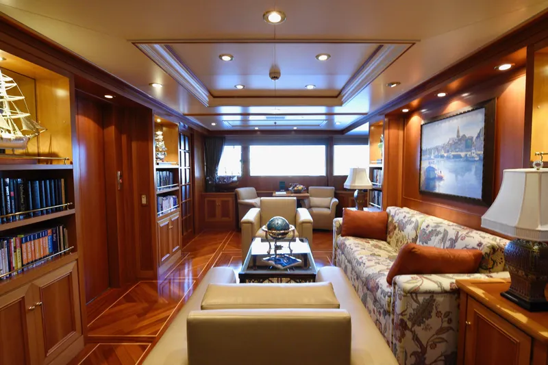 Te Manu Yacht Photos Pics 