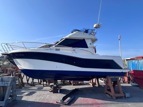 Rodman 870 SPORT FLY