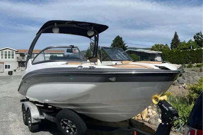 Yamaha Boats 212S