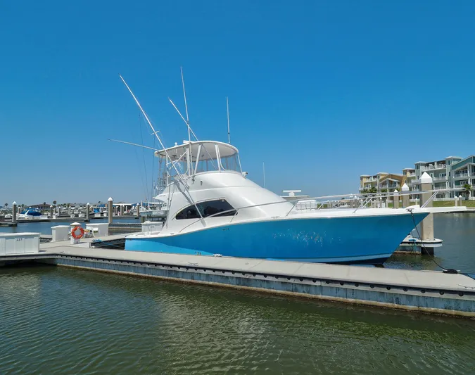 Tight Seal Yacht Photos Pics 