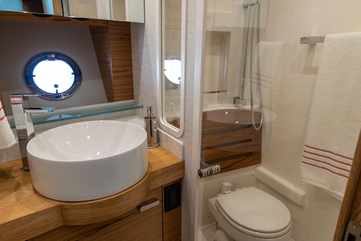 2023 Tiara Yachts 44 
