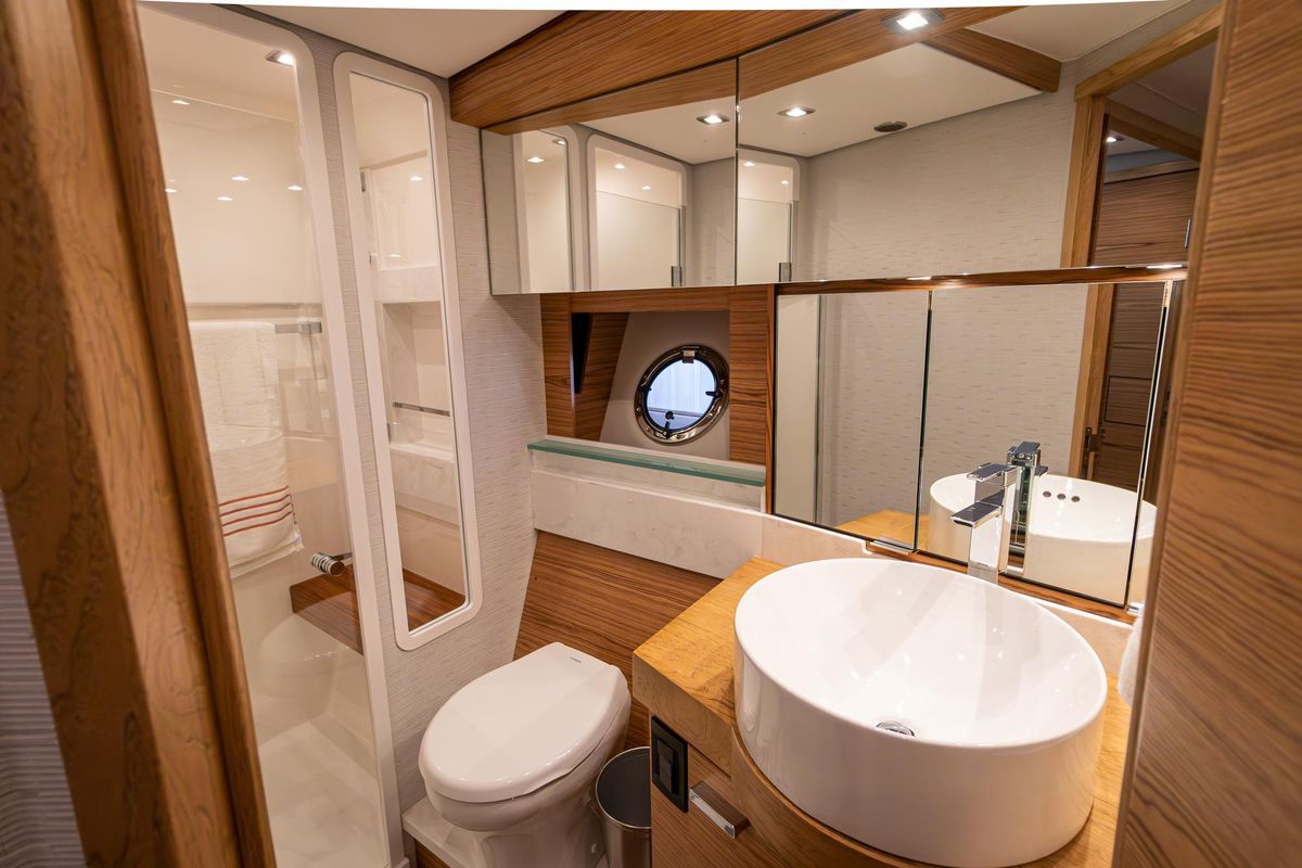 2023 Tiara Yachts 44 