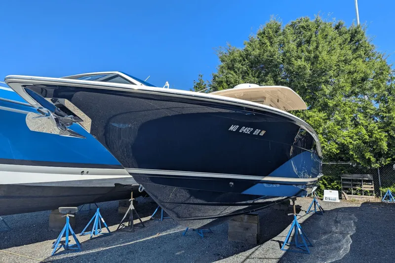 Sans Regret Yacht Photos Pics 