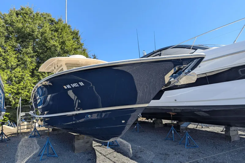 Sans Regret Yacht Photos Pics 