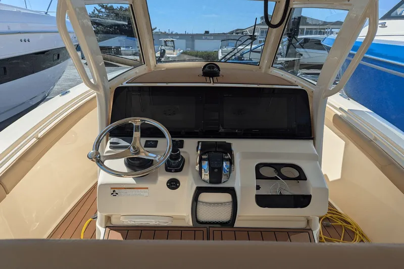 Sans Regret Yacht Photos Pics 