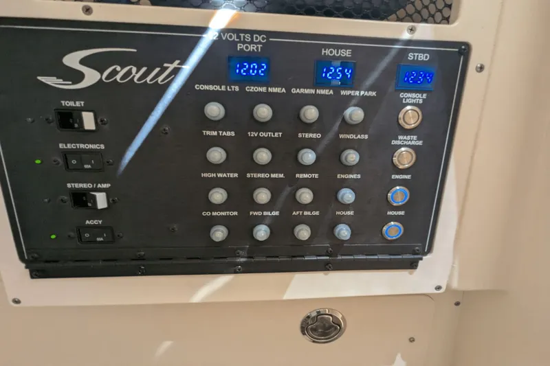 Sans Regret Yacht Photos Pics 