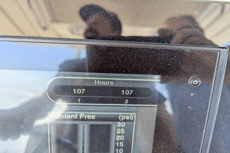 Sans Regret Yacht Photos Pics 