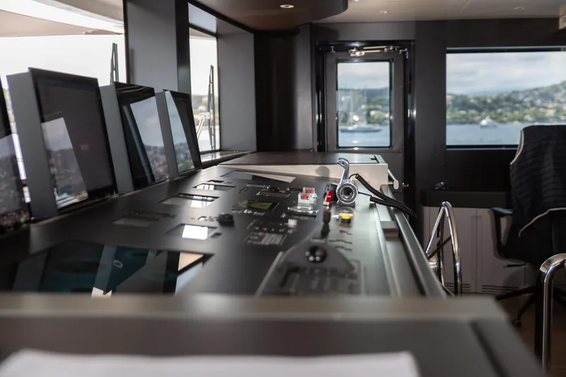 Miss Candy Yacht Photos Pics Control room of 2022 Versilcraft HS yacht with modern navigation equipment.