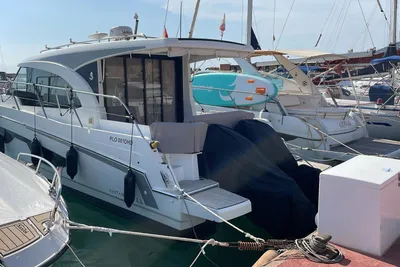 2023 Beneteau Antares 11
