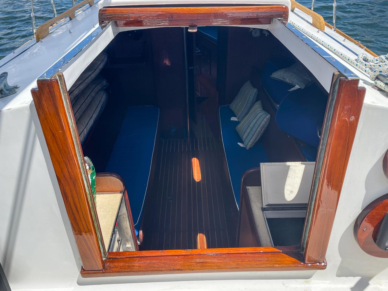 1965 Hinckley Pilot 35 Sloop Cruiser for sale YachtWorld