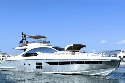 Azimut 77S