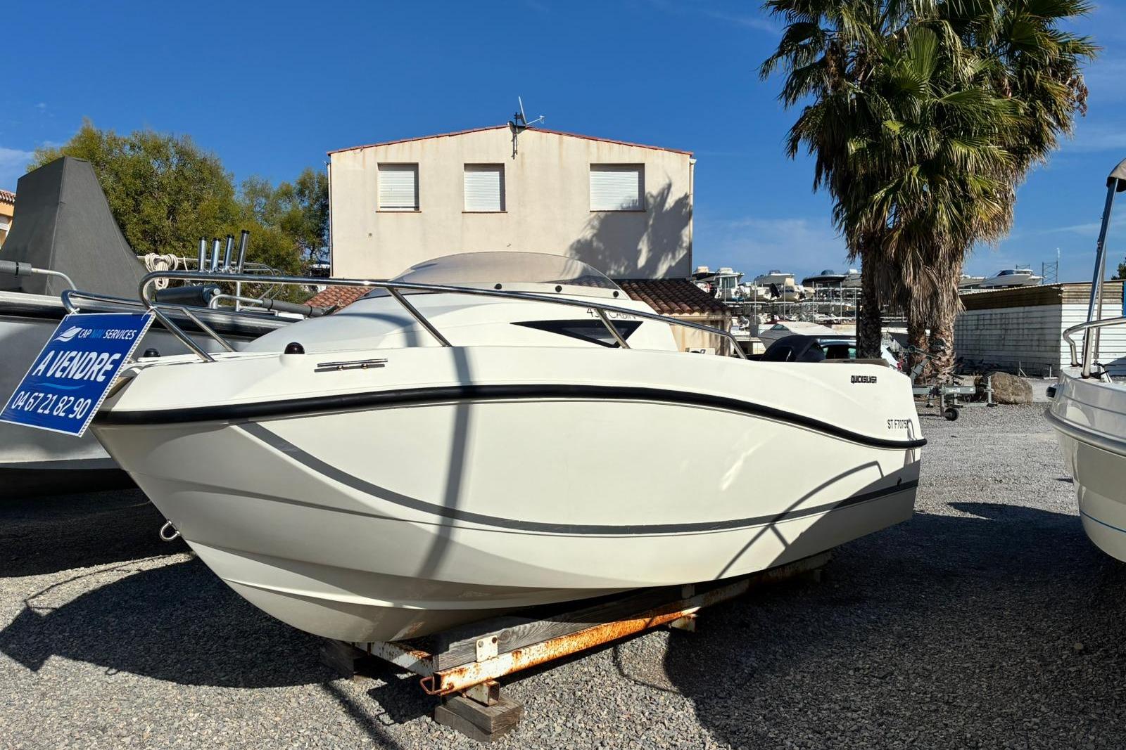 2017 Quicksilver Activ 455 Cabin