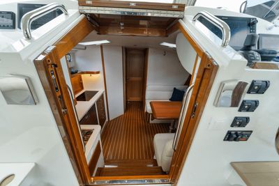Yacht