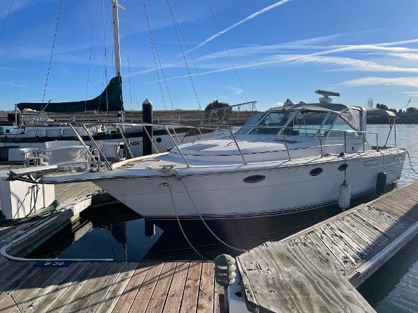1986 Tiara Yachts 3100 Open