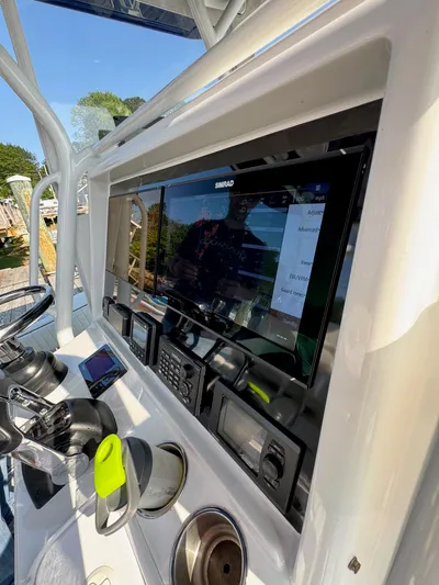 Four Boys Yacht Photos Pics 