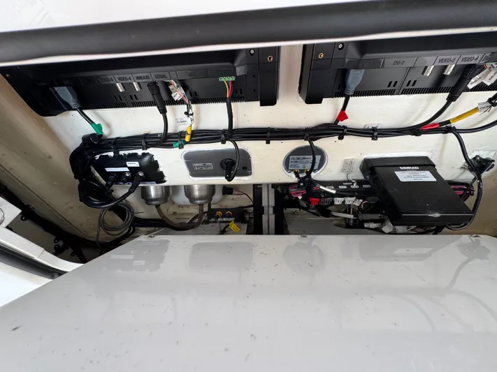 Four Boys Yacht Photos Pics 