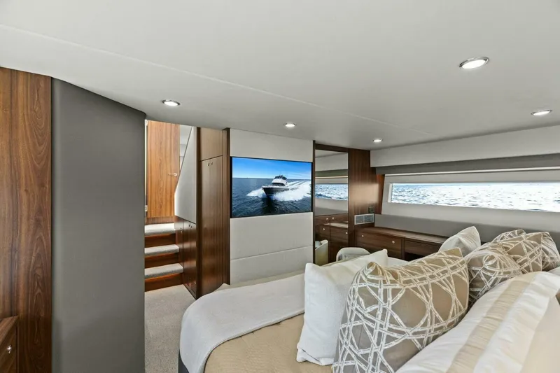 Good Decisions Yacht Photos Pics 2025 Maritimo M600