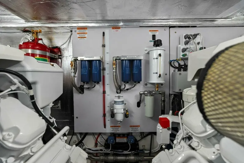 Good Decisions Yacht Photos Pics 2025 Maritimo M600