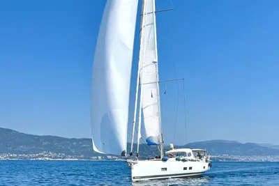 2015 Beneteau Oceanis 55