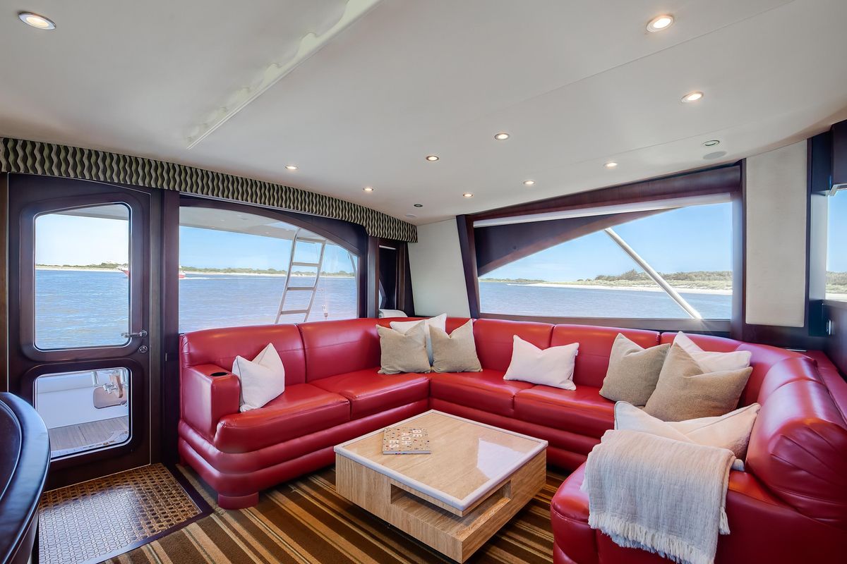 2015 Ocean Yachts 64 