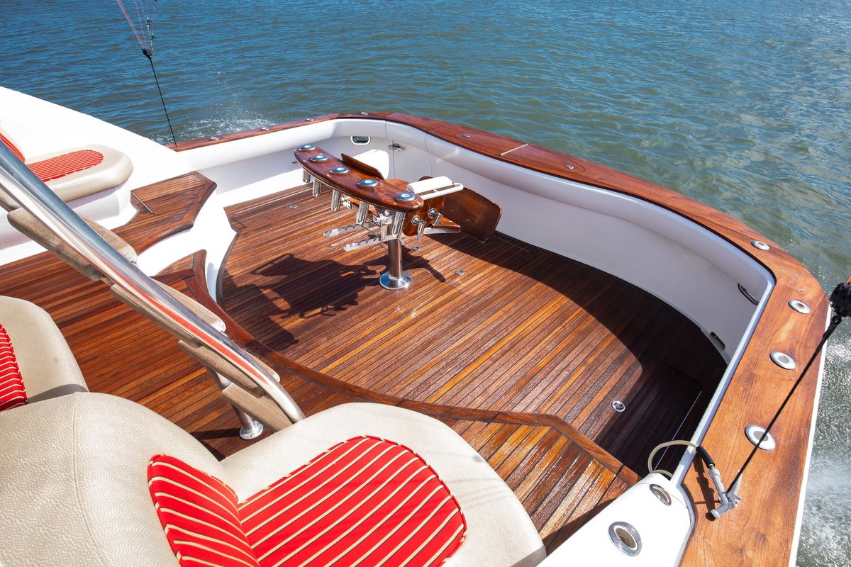 2015 Ocean Yachts 64 
