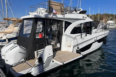 2024 Beneteau Antares 11 Fly