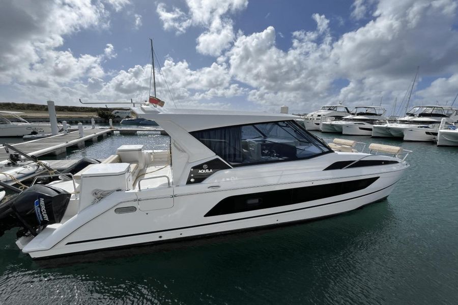 2020 Aquila 36