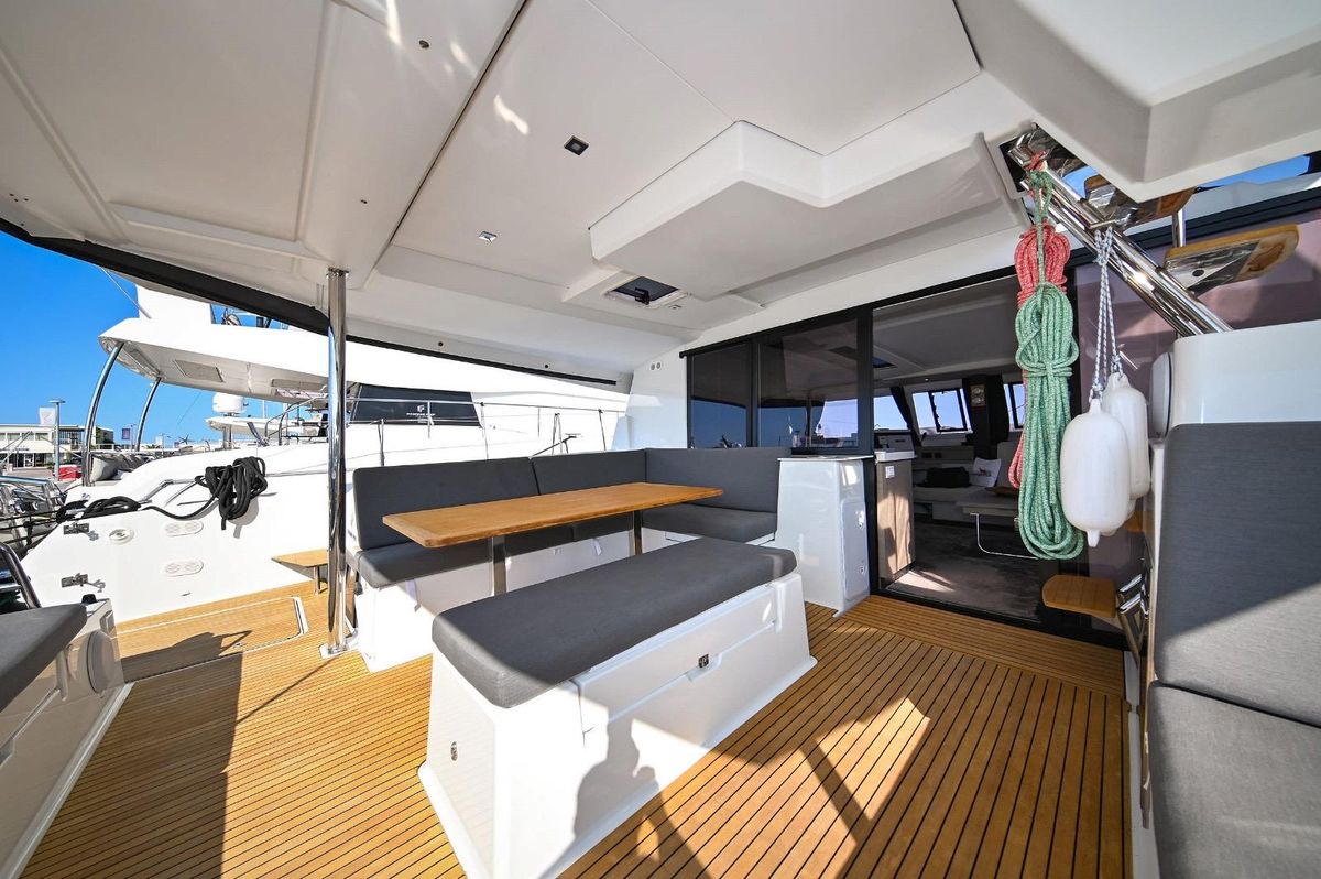 2019 Fountaine Pajot 46 