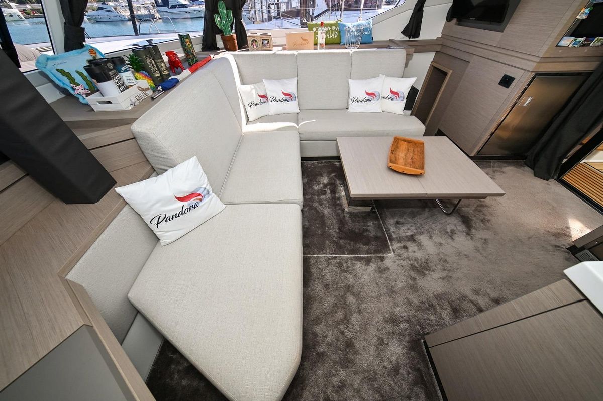 2019 Fountaine Pajot 46 