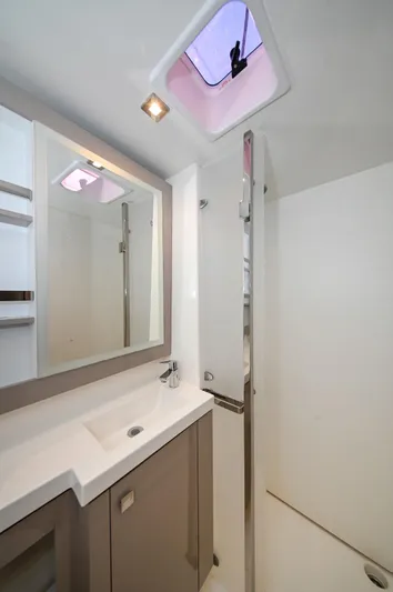 Pandora Yacht Photos Pics 