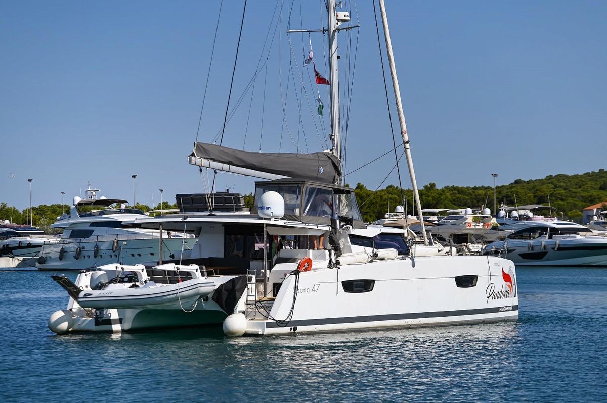 2019 Fountaine Pajot 46 