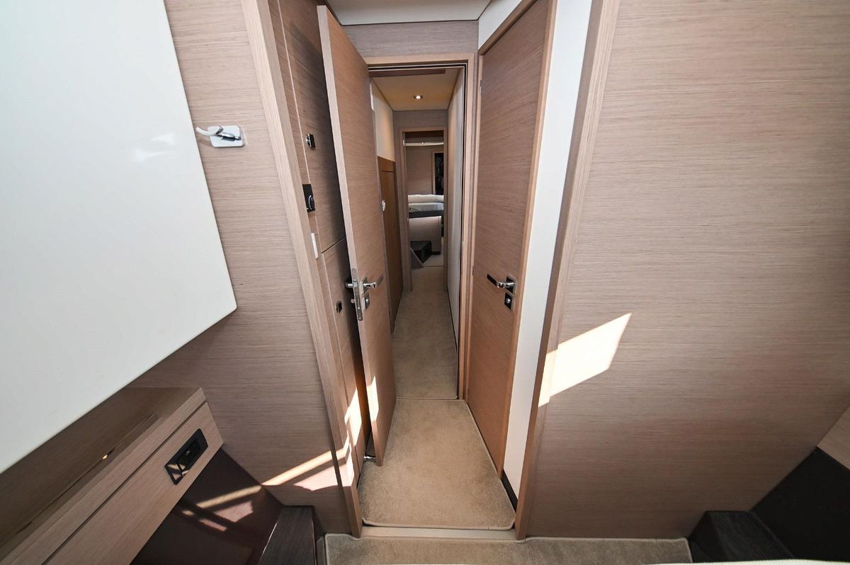 2019 Fountaine Pajot 46 