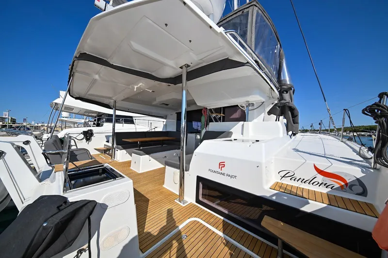 Pandora Yacht Photos Pics Fountaine Pajot Saona 47