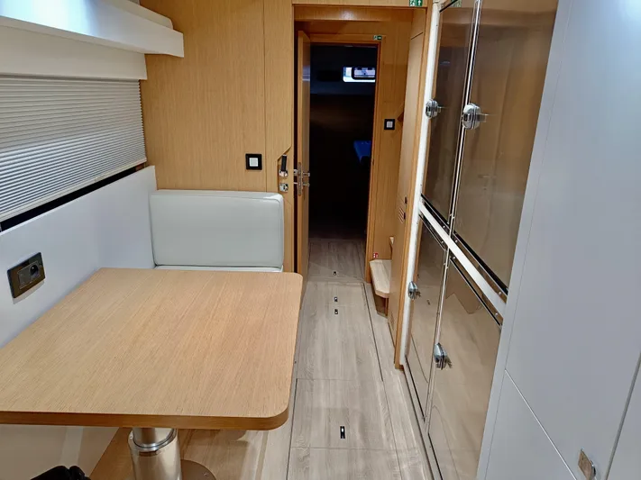 Feel So Good Yacht Photos Pics 